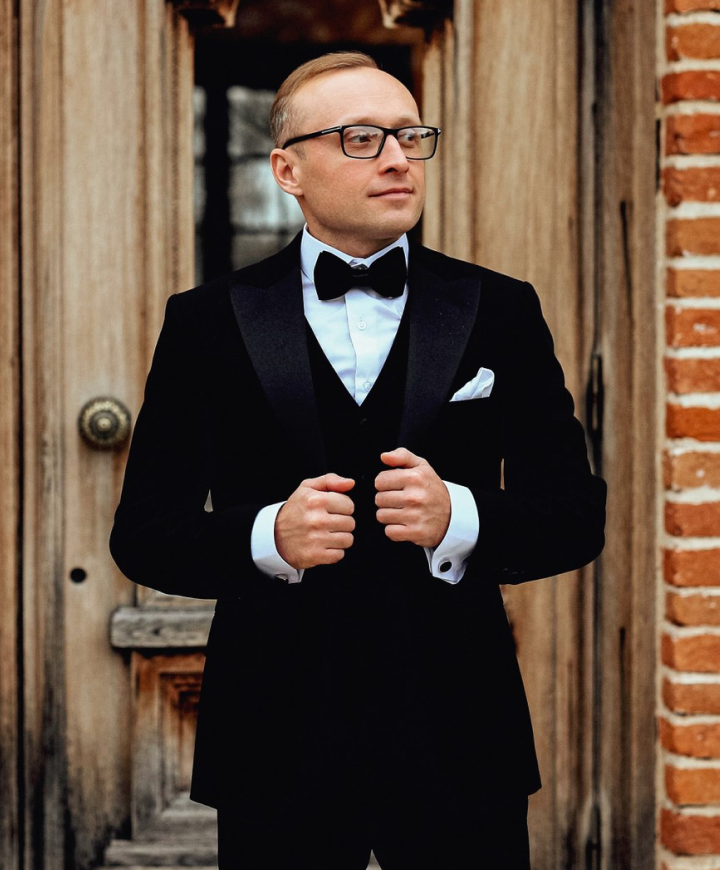 Роман Седов